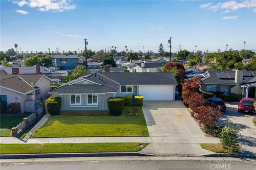 8289 Holder St, Buena Park, CA, 90620-2958 | Card Image
