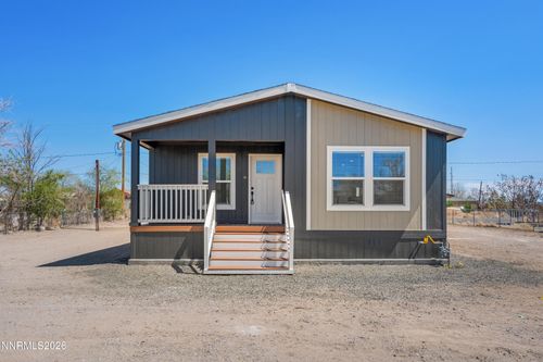 2950 Truckee St, Silver Springs, NV, 89429-8925 | Card Image