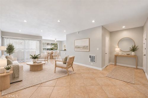 54-5328 Newcastle Ave, Encino, CA, 91316-4245 | Card Image