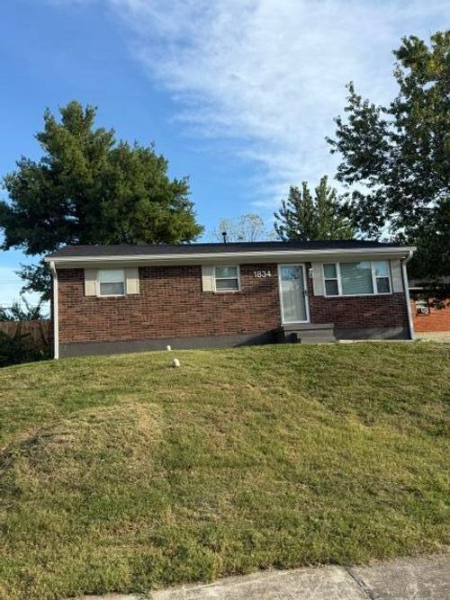 1834 Donco Ct, Lexington, KY, 40505-1614 | Card Image