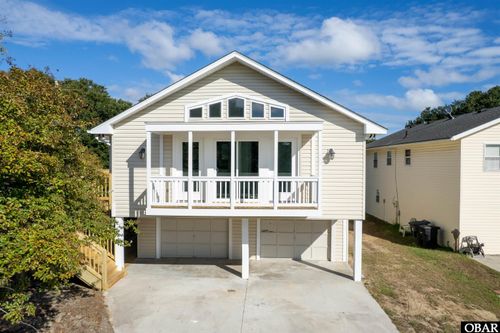 320 W Palmetto St, Kill Devil Hills, NC, 27948-7867 | Card Image