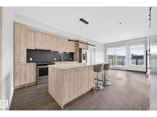304-10837 83 Ave Nw, Edmonton, AB, T6E2E6 | Card Image