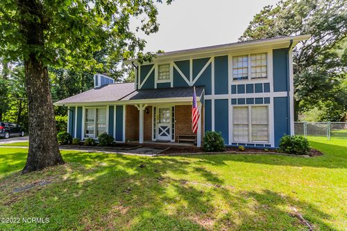 509 Friendly Rd, Morehead City, NC, 28557-6240 | Card Image