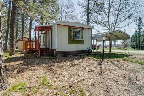 3928 E Lane Park Rd, Mead, WA, 99021-9635 | Card Image