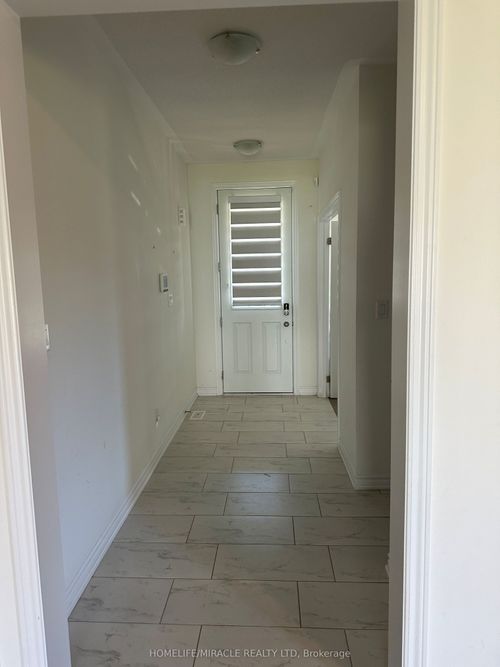 49 Nicort Rd, Wasaga Beach, ON, L9Z0M9 | Card Image