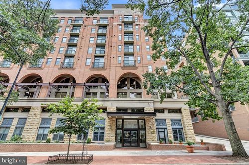 709-1111 25th St Nw, WASHINGTON, DC, 20037-1578 | Card Image