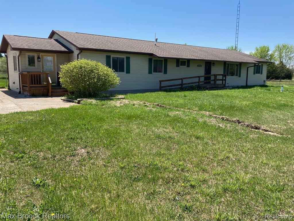Stanley Rd, Columbiaville, MI 48421