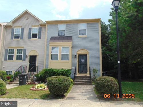 6111 Blacksmith Dr, District Heights, MD, 20747-5906 | Card Image