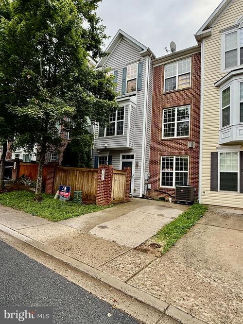 102 Whiskey Creek Cir, FREDERICK, MD, 21702-6215 | Card Image