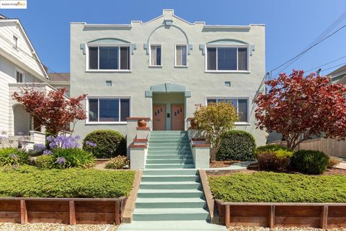 4210 Gilbert St, Oakland, CA, 94611-5116 | Card Image