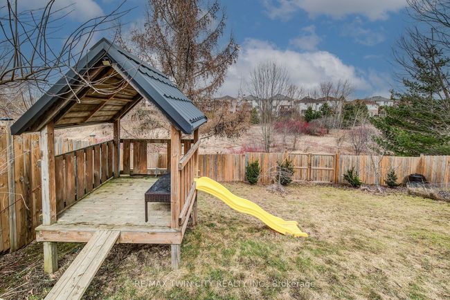 616 Frieburg Dr, House other with 5 bedrooms, 4 bathrooms and 2 parking in Waterloo ON | Image 42