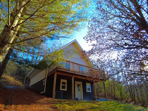 60 Viewpoint Ln, Troutdale, VA, 24378 | Card Image