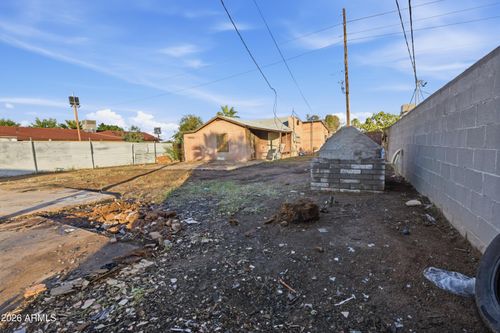 614 N 27th Ave, Phoenix, AZ, 85009-4419 | Card Image