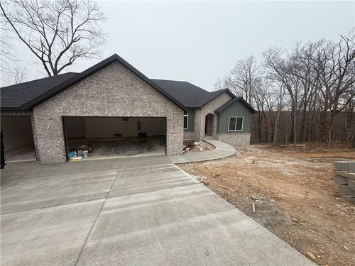 105 Pimlico Dr, Bella Vista, AR, 72715-6945 | Card Image