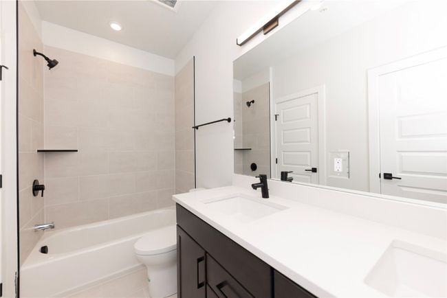 108 - 35 Argentine Ct, Condo with 2 bedrooms, 2 bathrooms and null parking in KEYSTONE CO | Image 4