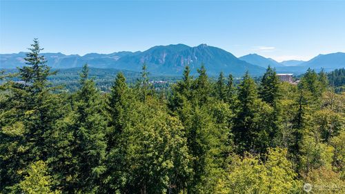 85 xx 364th Avenue Se, Snoqualmie, WA, 98065 | Card Image