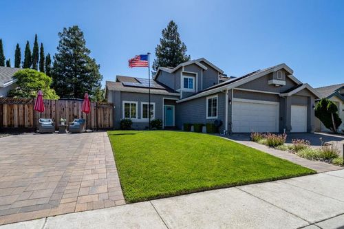15915 La Escuela Ct, Morgan Hill, CA, 95037 | Card Image