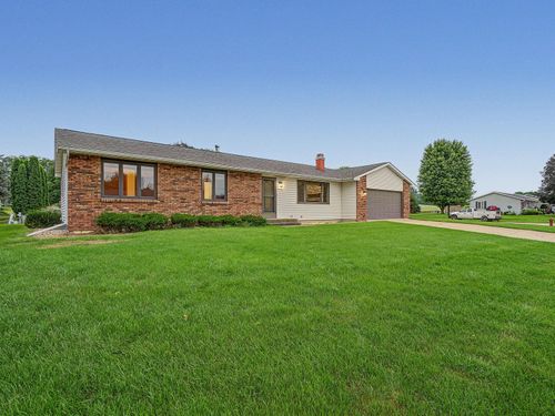 587 Washington St, Monticello, WI, 53570-9533 | Card Image