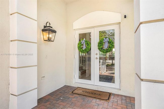 943 Golden Cane Dr, House other with 4 bedrooms, 4 bathrooms and null parking in Weston FL | Image 10
