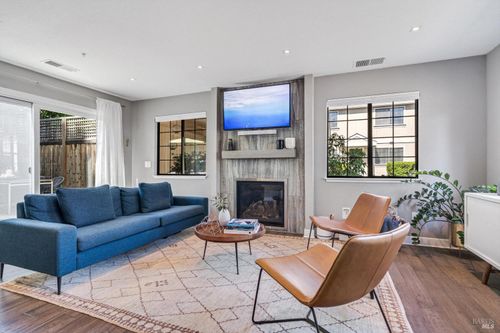 346 Piper Street, Healdsburg, CA, 95448 | Card Image