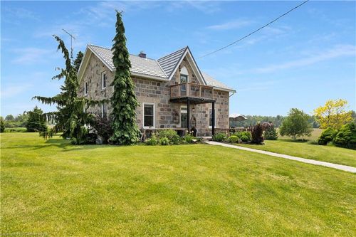 4661 Sideroad 10 Side Road N, Puslinch, ON, N1H6J3 | Card Image