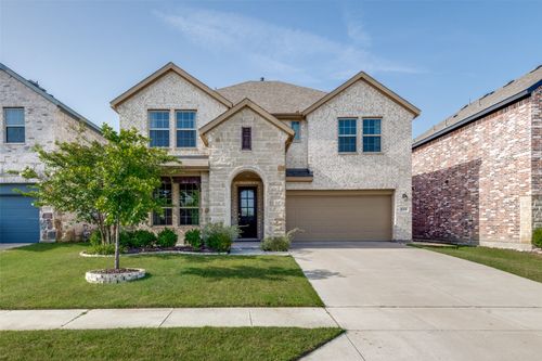 834 Mildren Ln, Fate, TX, 75087-0527 | Card Image