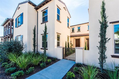 152 Bishop Lndg, Irvine, CA, 92620-7329 | Card Image