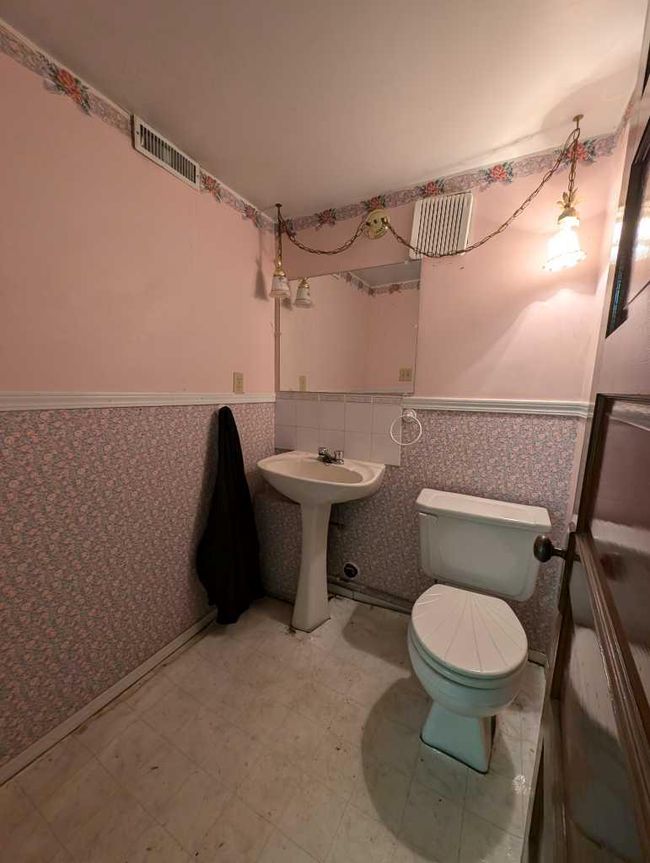 17 Dunmore Road Se, Home with 0 bedrooms, 0 bathrooms and null parking in Medicine Hat AB | Image 30