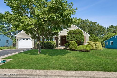 64-15 Amherst Rd, Whiting, NJ, 08759-3242 | Card Image