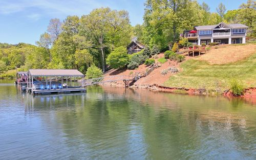 1652 Stonecrest Cir, Hiawassee, GA, 30546-5900 | Card Image