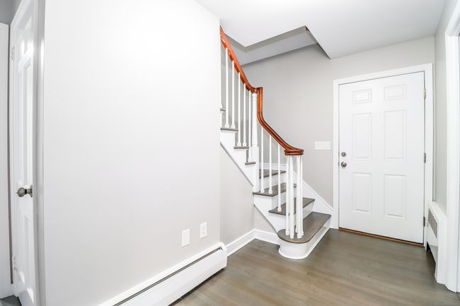 22 Lonetown Rd, House other with 5 bedrooms, 3 bathrooms and null parking in Redding CT | Image 4