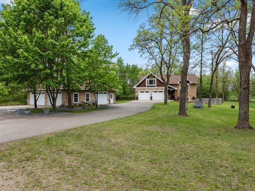 7414 Burr Ln, Brainerd, MN, 56401-5897 | Card Image