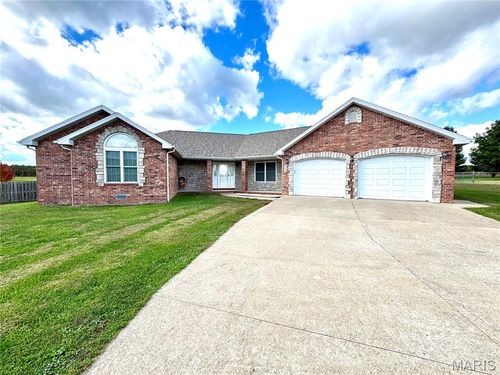 2206 Cherry Blossom Cir, Lebanon, MO, 65536-4534 | Card Image