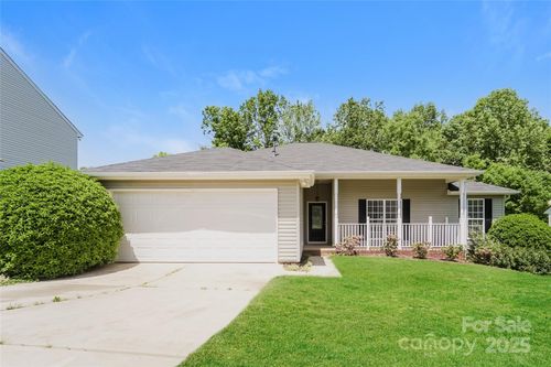 11623 Hidden Grove Trl, Charlotte, NC, 28215-5034 | Card Image
