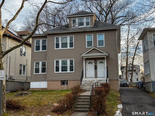 104 Westbourne Pkwy, Hartford, CT, 06112-1706 | Card Image