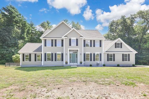 38 Stone Xing, Somers, CT, 06071-1288 | Card Image