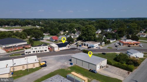425 N Central Ave, LAUREL, DE, 19956-1127 | Card Image