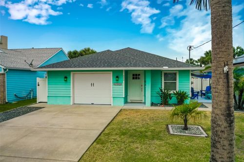320 N 7th St, FLAGLER BEACH, FL, 32136-3356 | Card Image