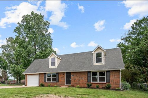 809 Margret Dr, Clarksville, TN, 37042-3748 | Card Image