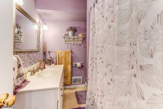 202 Runyon Ave, House other with 3 bedrooms, 2 bathrooms and null parking in Piscataway NJ | Image 33
