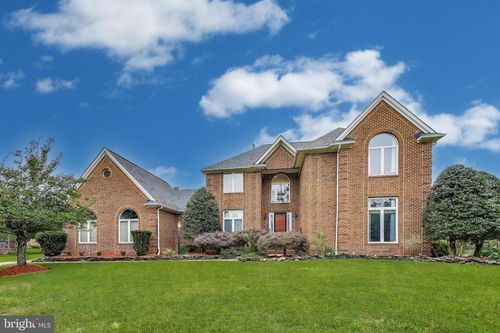 8305 Gullane Ct, Fort Washington, MD, 20744-5568 | Card Image
