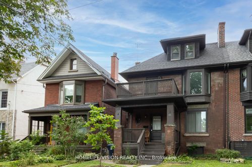 88 Pearson Ave, Toronto, ON, M6R1G5 | Card Image