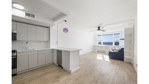 22p-5900 Arlington Ave, Bronx, NY, 10471-1324 | Card Image