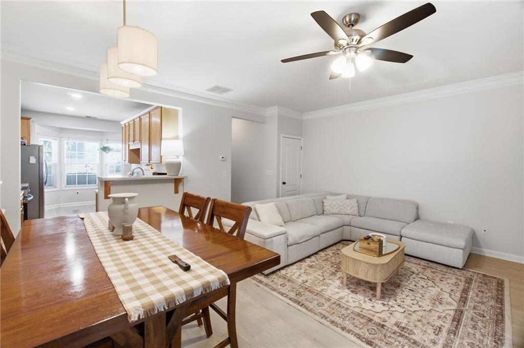 Residential in Oakwood 5