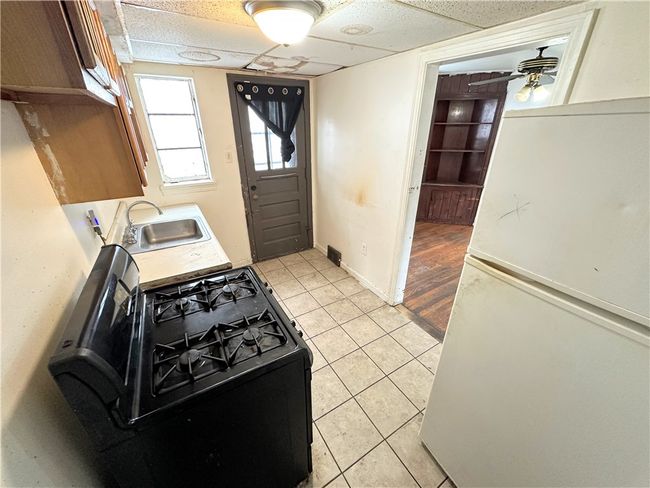 1786 Mcnary Blvd, Home with 0 bedrooms, 0 bathrooms and 2 parking in Wilkinsburg PA | Image 16