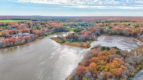 1 Lake Dr, Middle Island, NY, 11953-2362 | Card Image