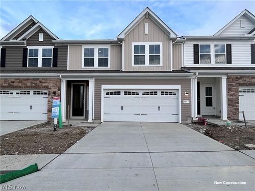 5081 Shepherds Gln, Willoughby, OH, 44094-3387 | Card Image
