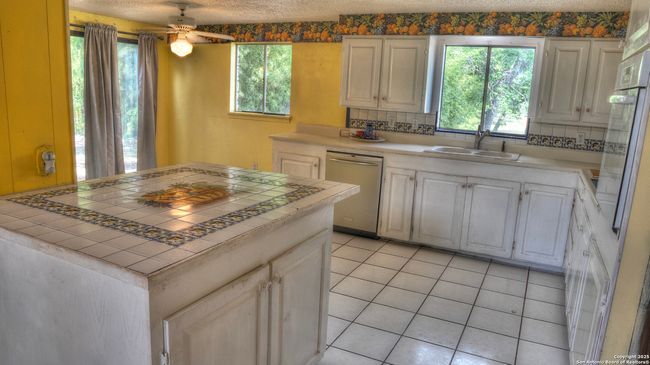 6671 Ranch Road 1120, Home with 4 bedrooms, 3 bathrooms and null parking in Rio Frio TX | Image 27