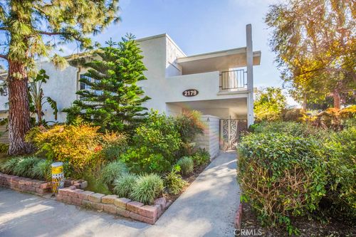 2179 Via Puerta, Laguna Woods, CA, 92637-2358 | Card Image