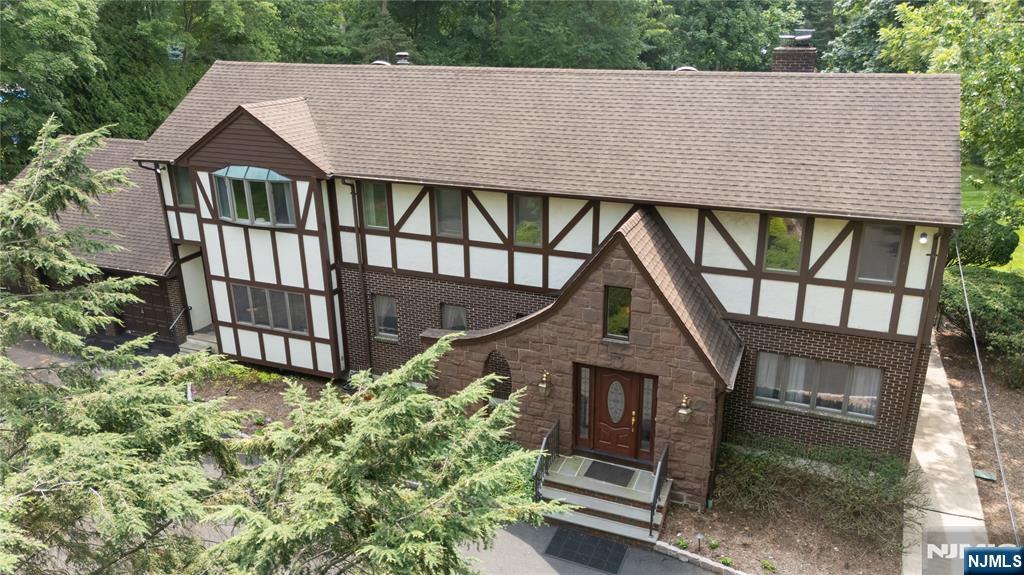 Residential in Old Tappan 4